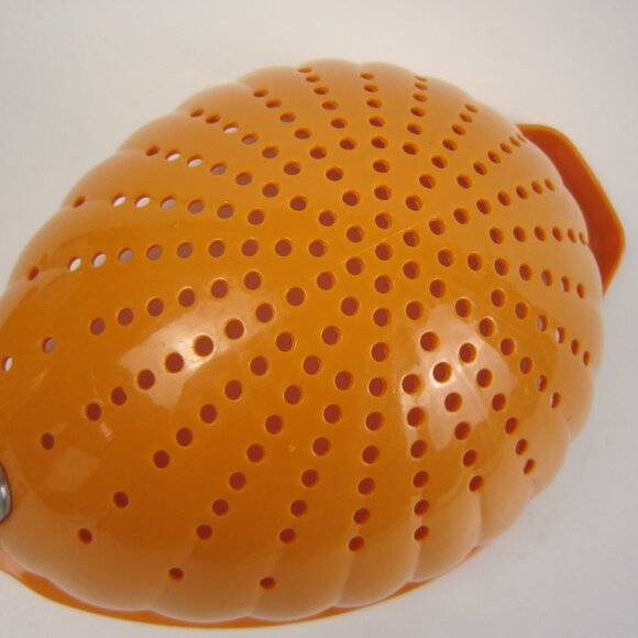 Vintage KitchenAid Strainer Colander Orange - Lot of 2 Strainers - Used - Picture 9 of 14